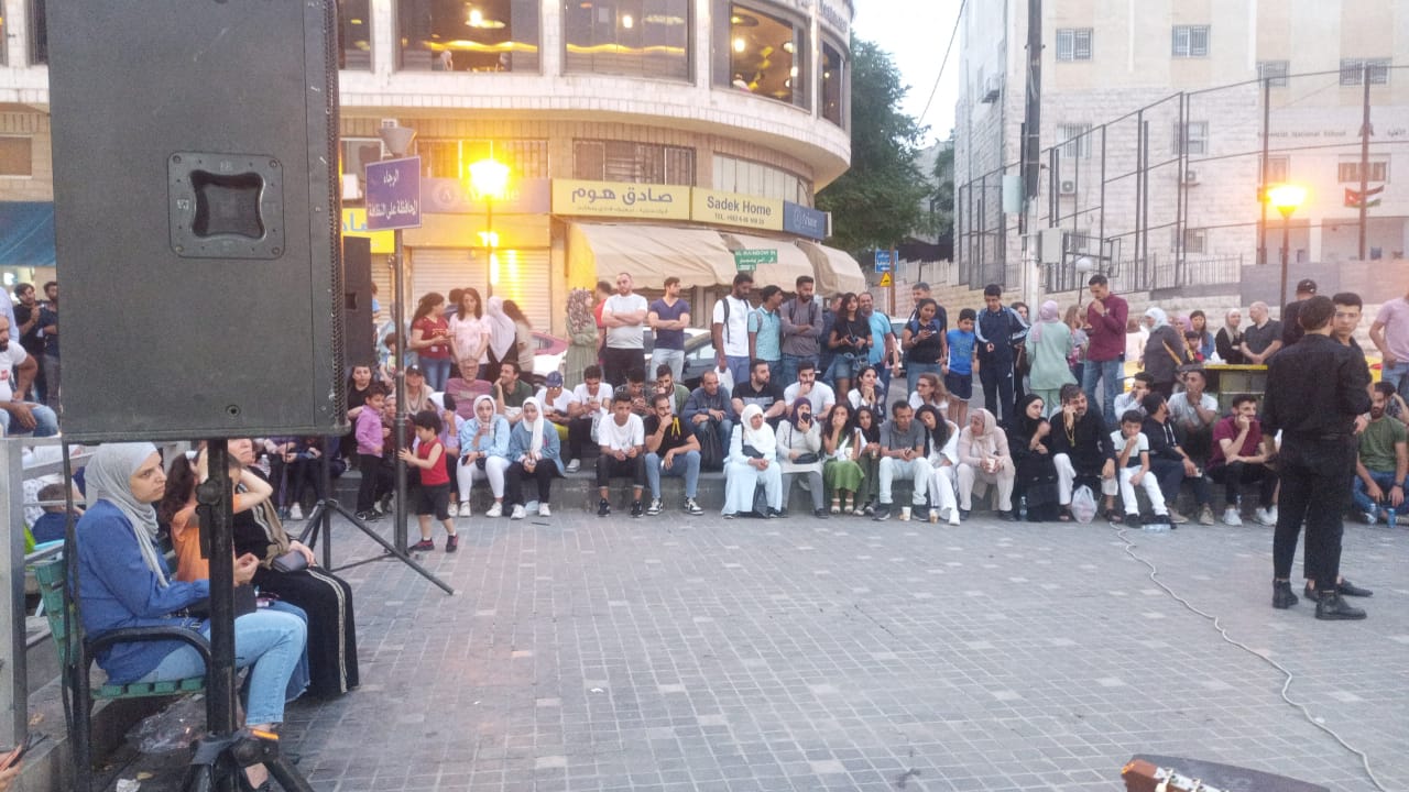 جمهور فعالية موسيقى الشارع في عمّان